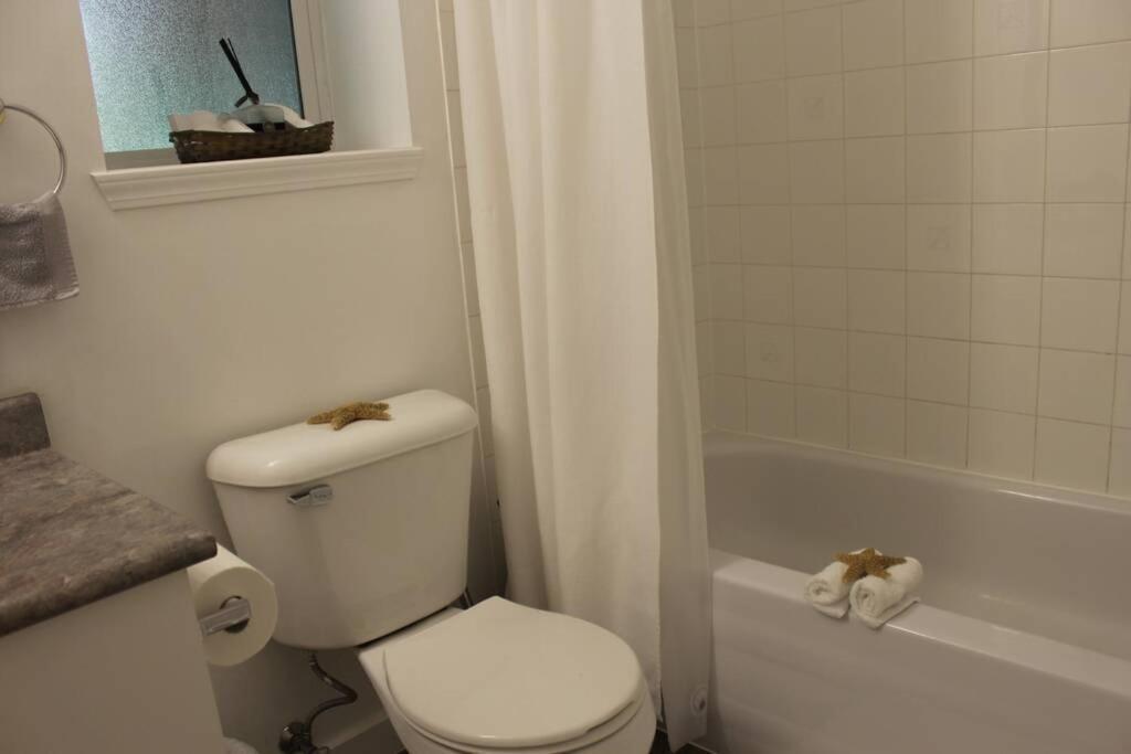Memory Lane Guest Suite Sooke Eksteriør billede